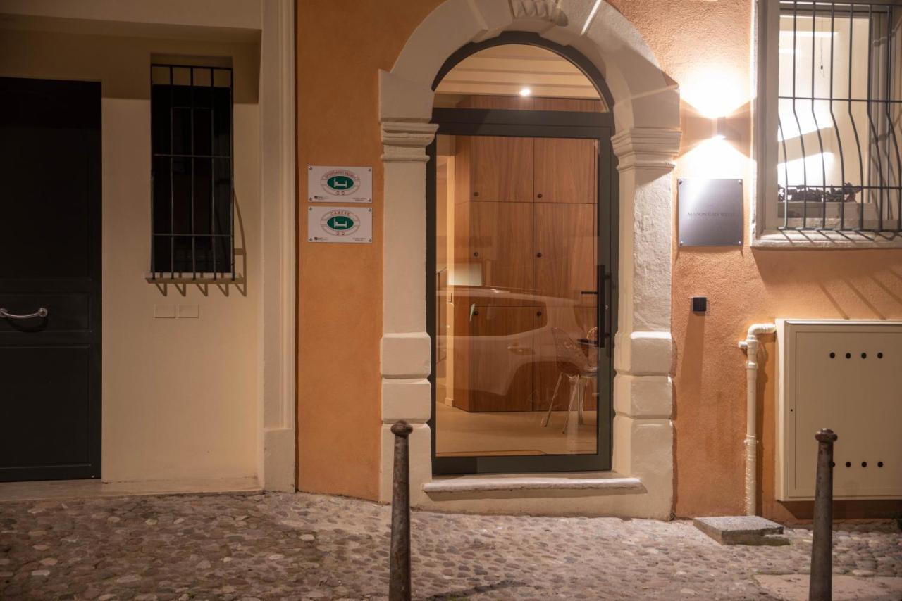 Maison Calcirelli Rooms Верона Экстерьер фото